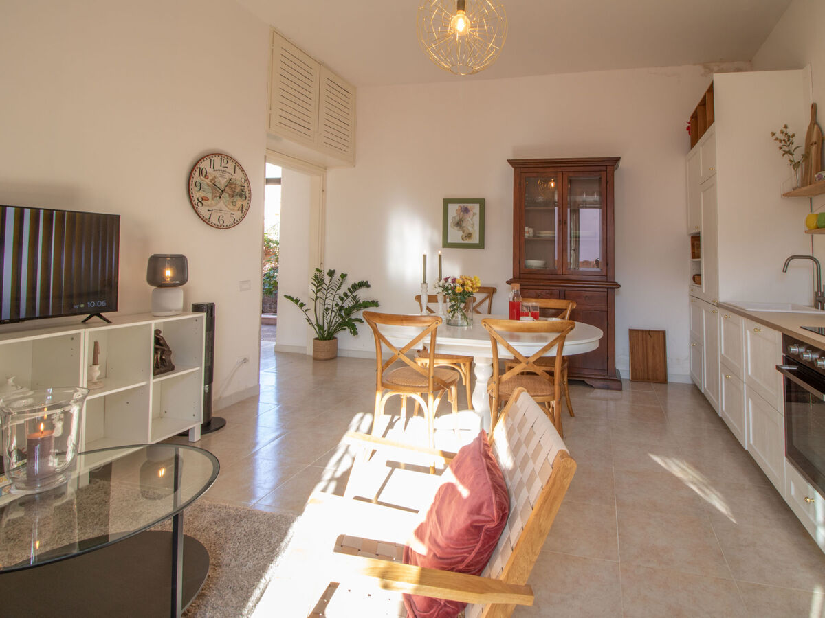 Villa Randi à Anzio, 950m de la plage - Photo 9