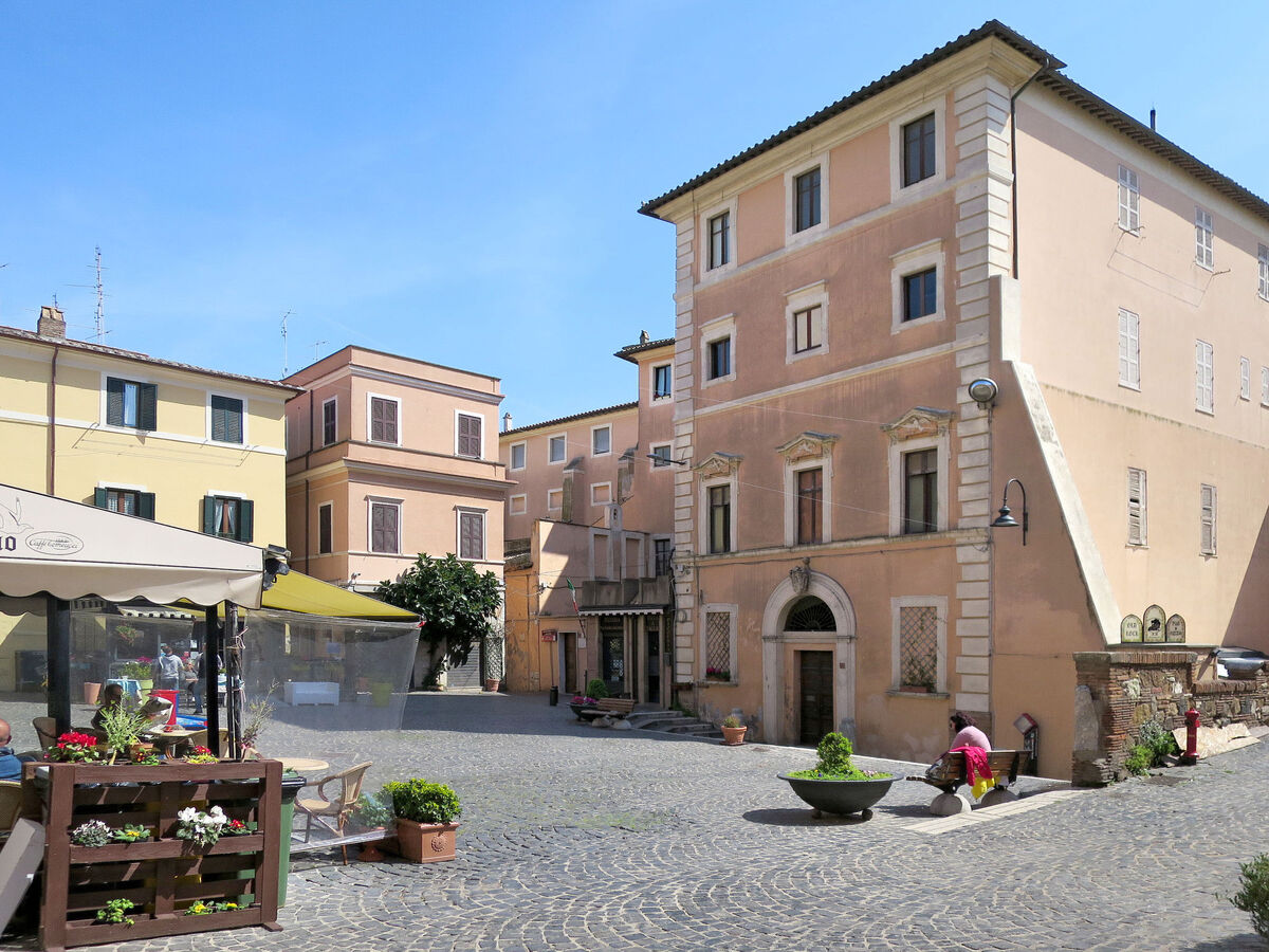 Villa Randi à Anzio, 950m de la plage - Photo 26