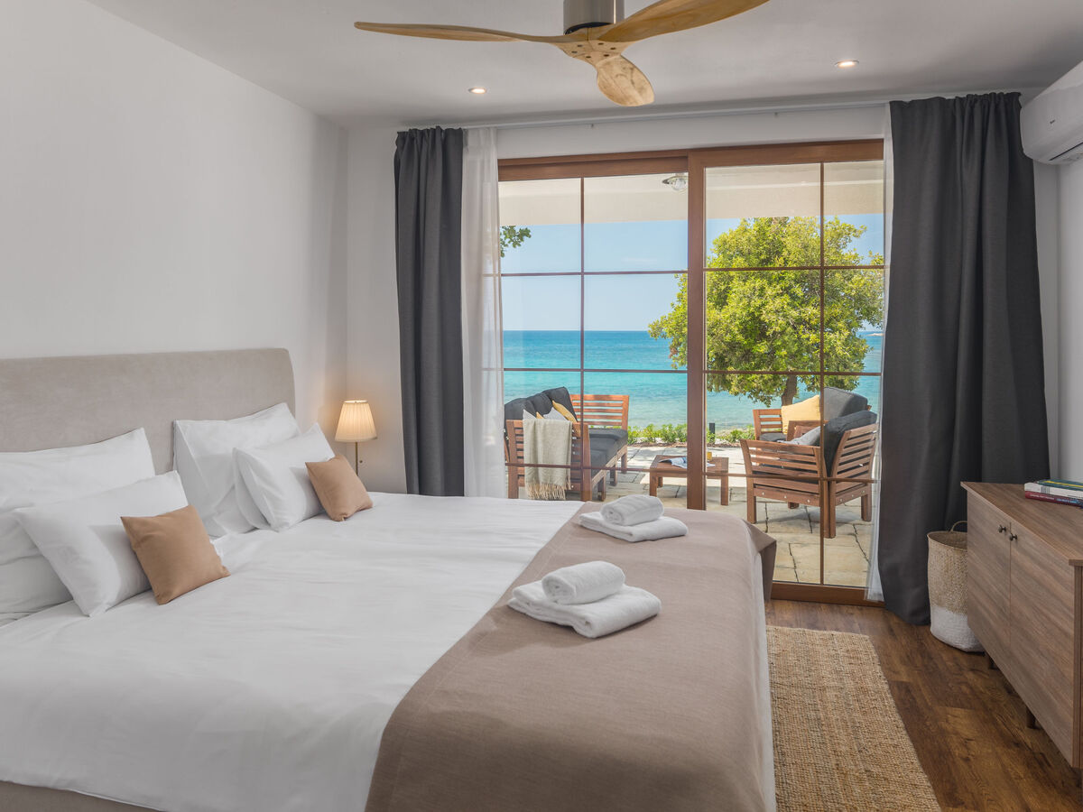 Villa Porto Bus, maison 3 pièces en bord de mer à Rovinj - Photo 4