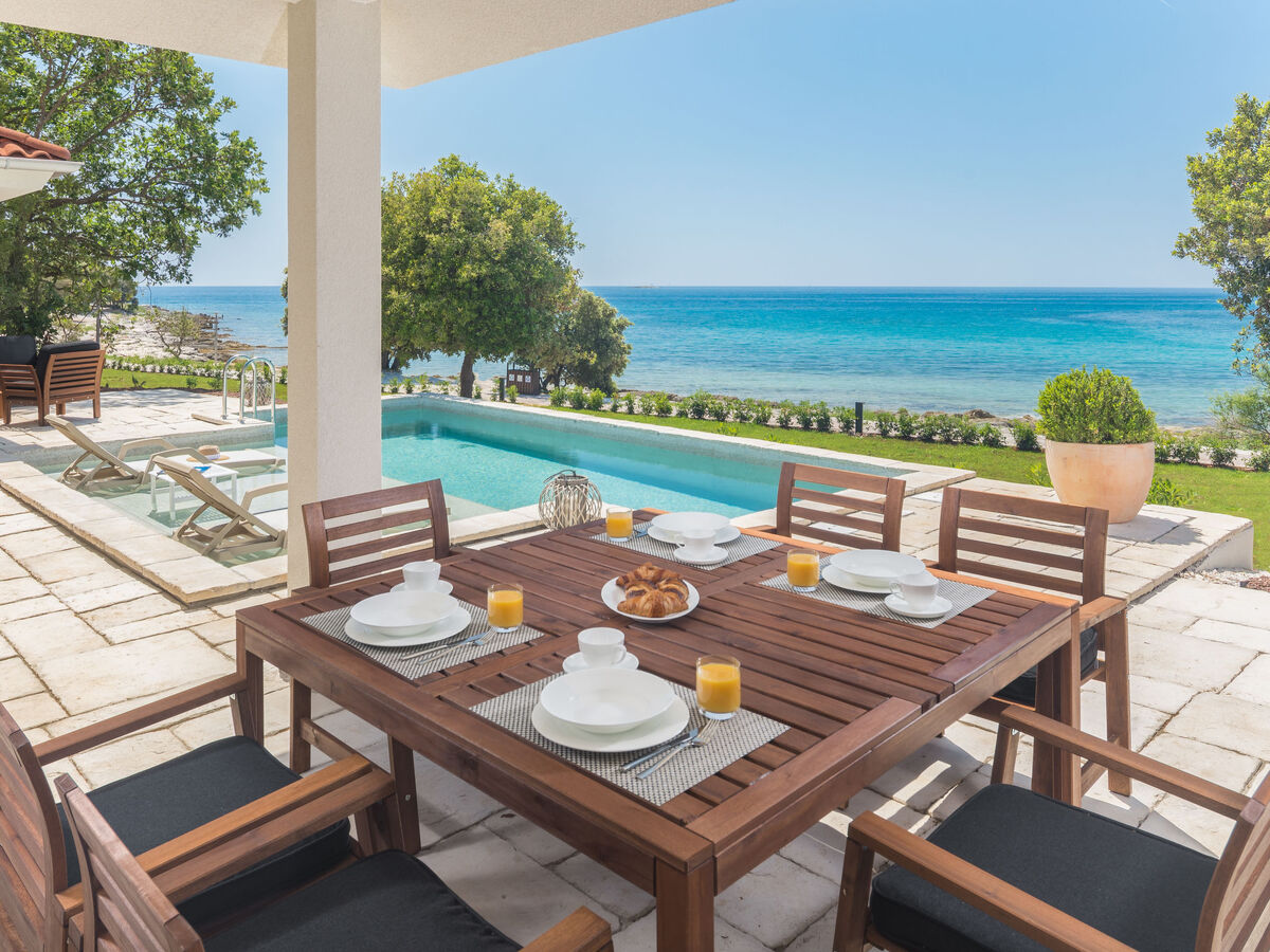 Villa Porto Bus, maison 3 pièces en bord de mer à Rovinj - Photo 6