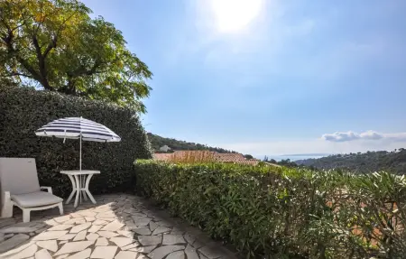 Maison vue mer avec piscine à Roquebrune-sur-Argens : photo 7