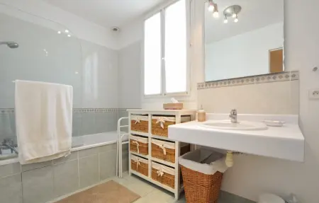 Maison vue mer avec piscine à Roquebrune-sur-Argens : photo 29