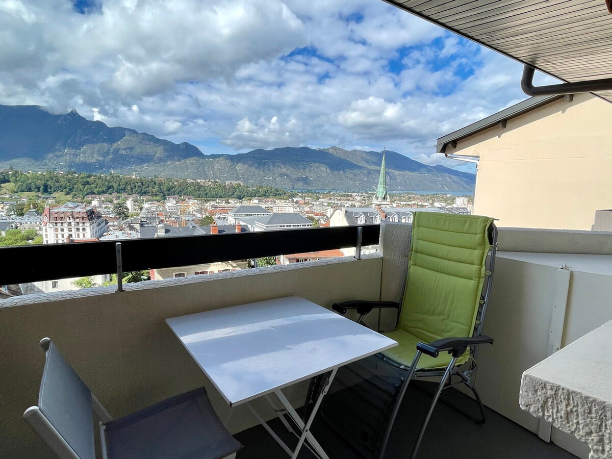 Studio avec vue lac et balcon, parking à Aix-les-Bains - Photo 2