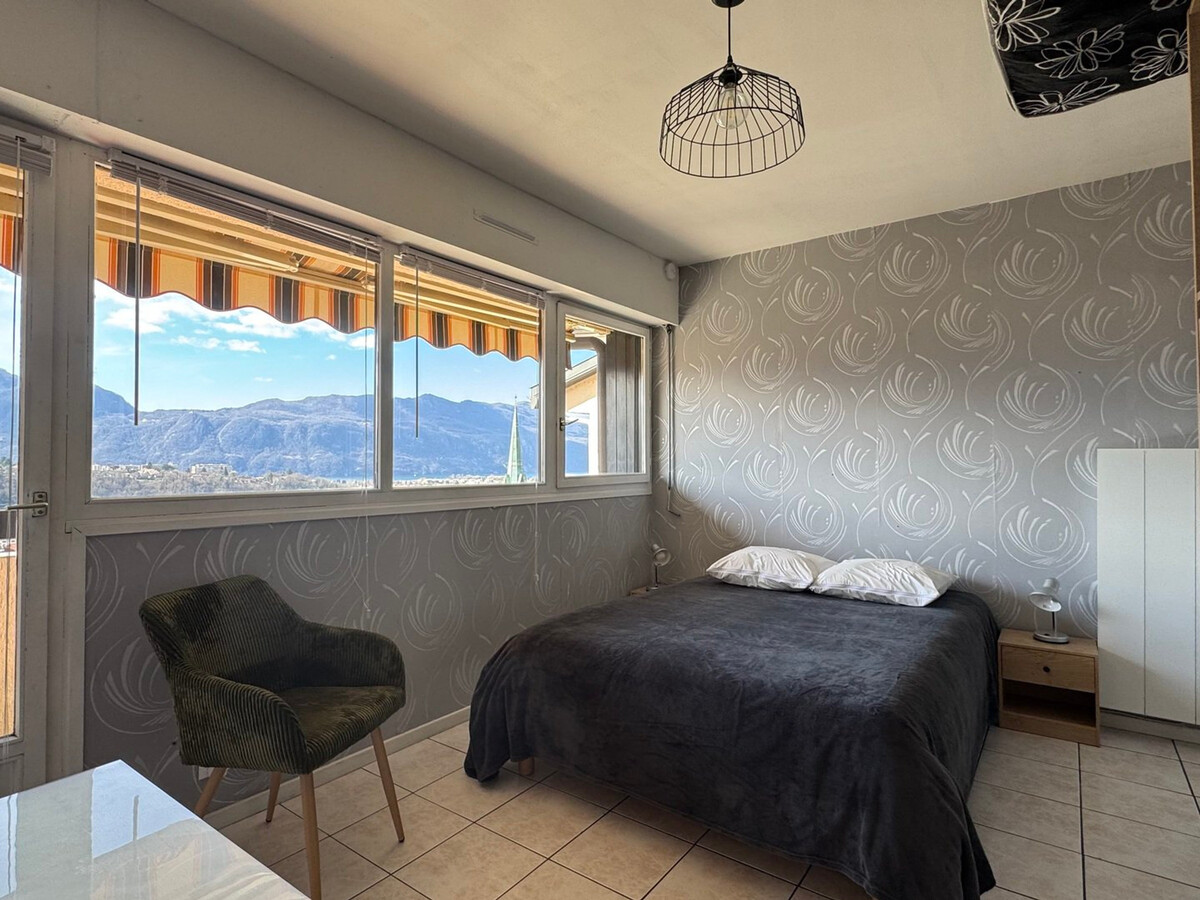 Studio avec vue lac et balcon, parking à Aix-les-Bains - Photo 3