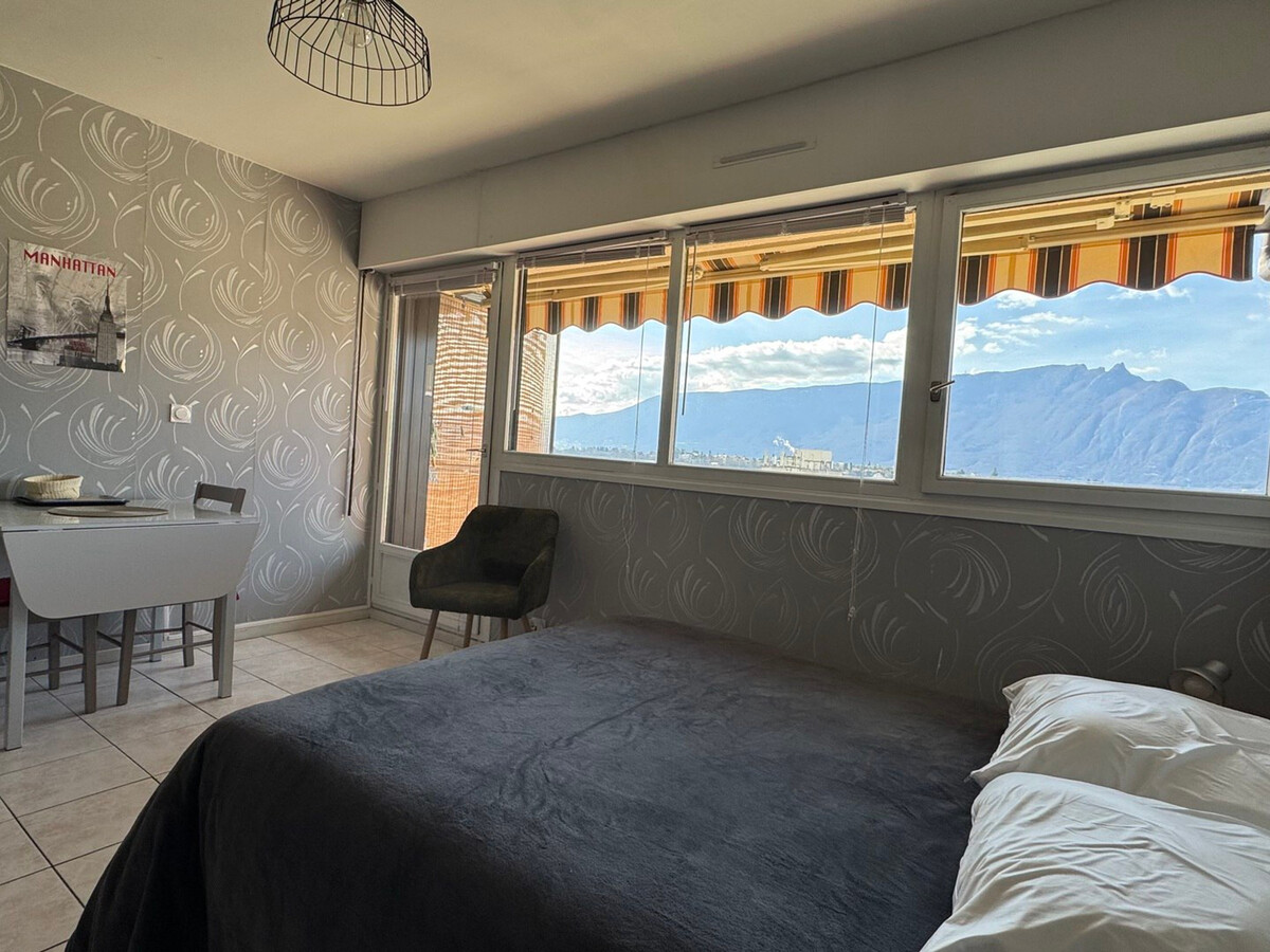 Studio avec vue lac et balcon, parking à Aix-les-Bains - Photo 4