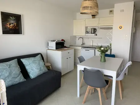 F2 Fort-Mahon-Plage : balcon, parking privé, animaux OK : photo 11