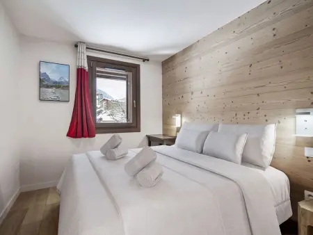 Appartement neuf à Courchevel avec WiFi et parking : photo 8