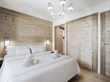 Appartement neuf à Courchevel avec WiFi et parking : photo 12