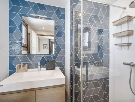 Appartement neuf à Courchevel avec WiFi et parking : photo 13