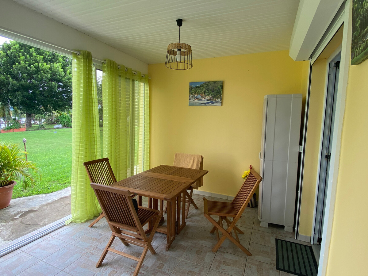 Appartement F2 vue Marina - Les Trois-Îlets - Photo 3