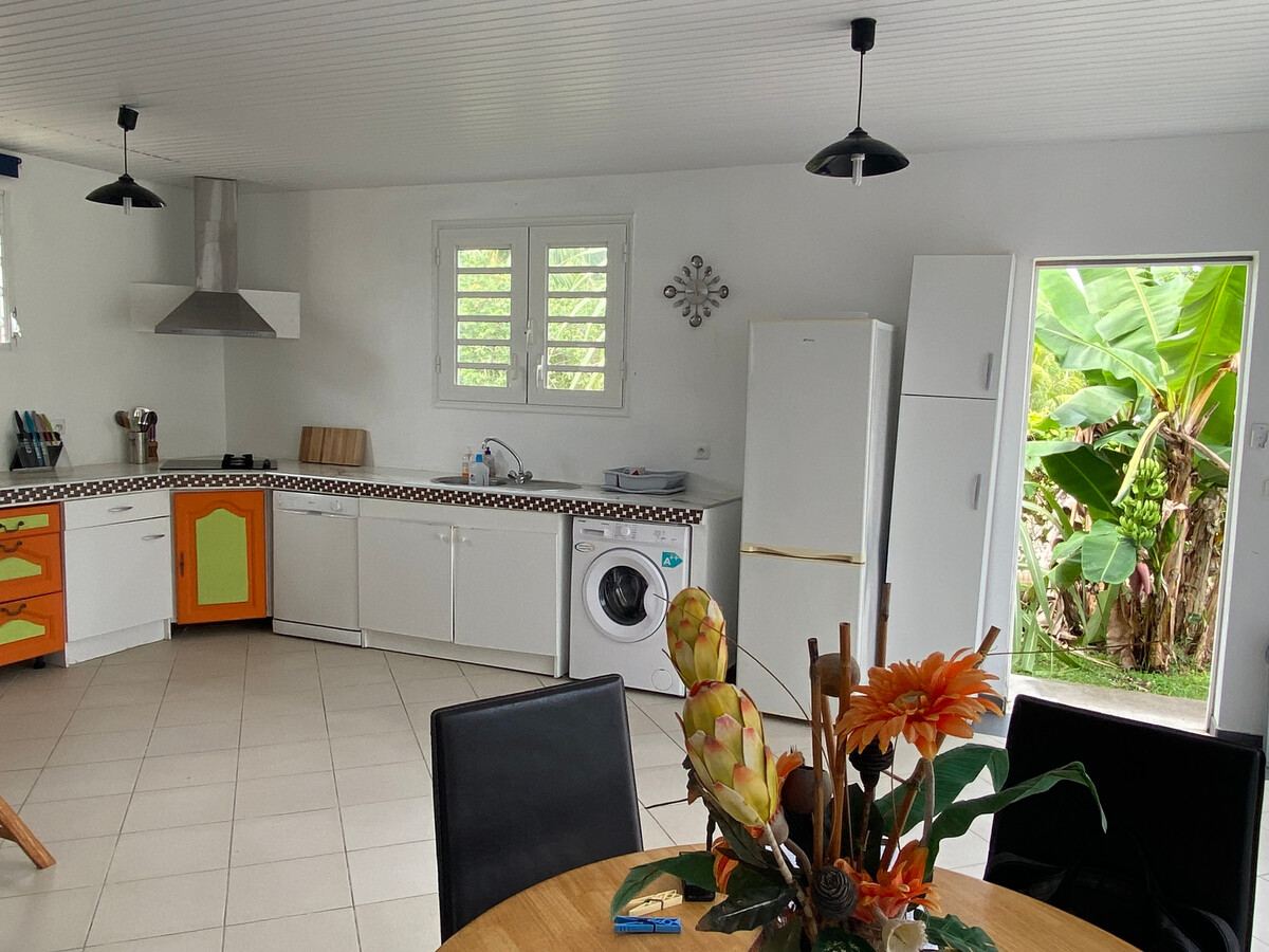 Maison F2 aux Trois-Îlets avec canapé-lit - Photo 2