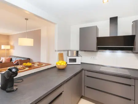 Appartement 75 m² à 200 m de la plage, piscine commune : photo 12