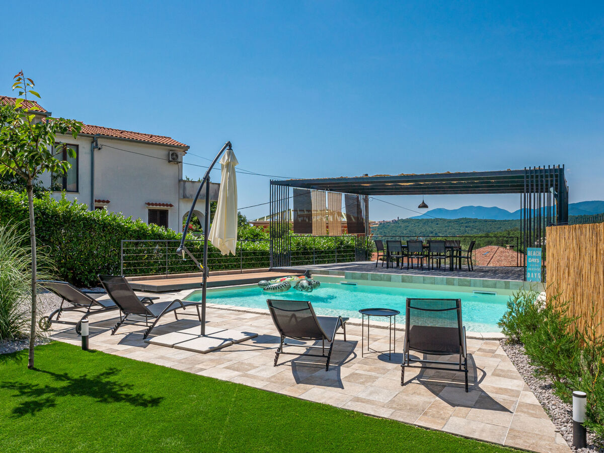 Campanero, maison 8 pers. avec piscine privée près d'Opatija - Photo 2