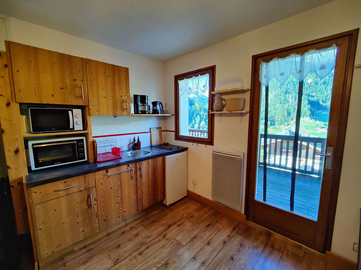 Studio 19m² terrasse sud-ouest, parking couvert, navette ski - Photo 2
