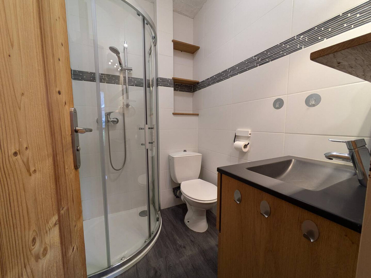 Studio 19m² terrasse sud-ouest, parking couvert, navette ski - Photo 6