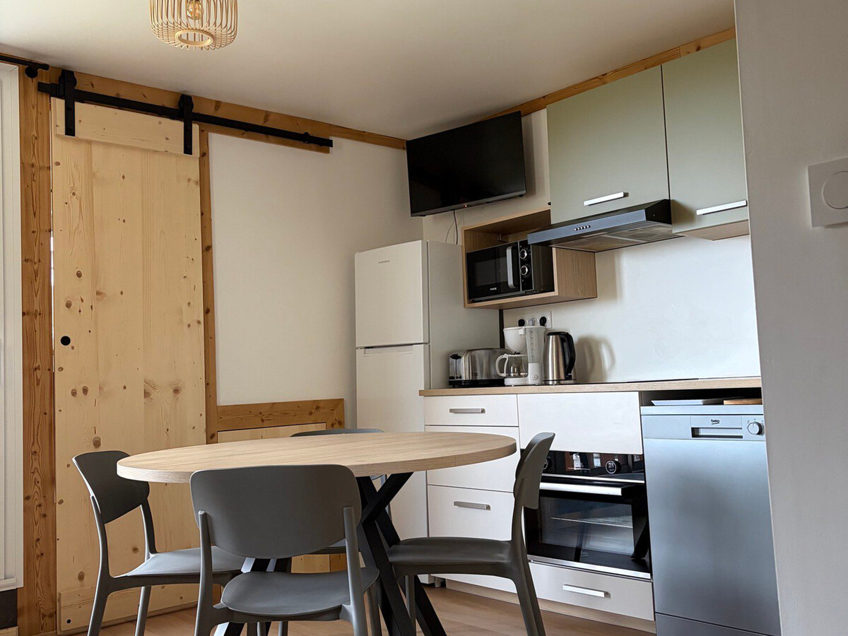 Appartement aux Menuires, 4 pers, vue pistes et ski direct - Photo 11