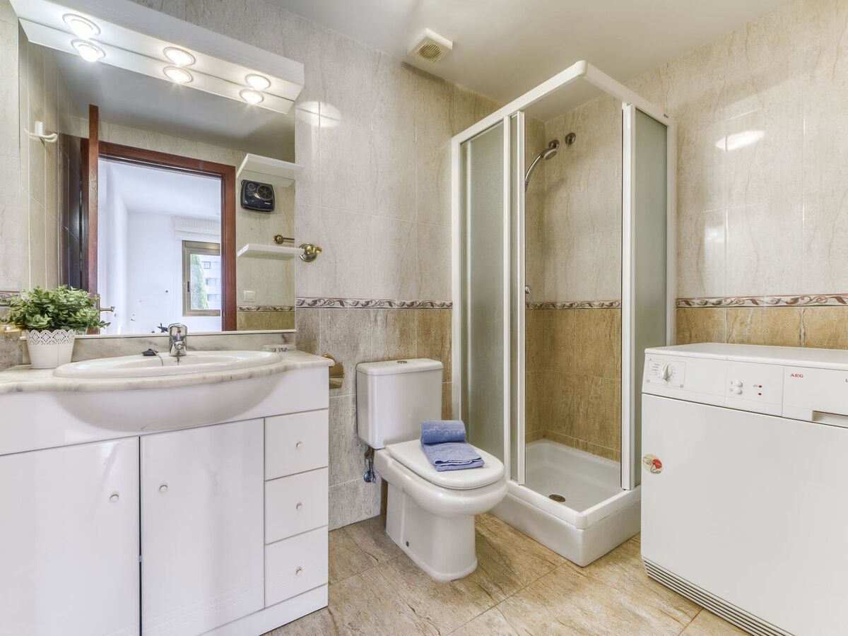 Appartement Edificio Mirablau – plage à 80 m, vue mer - Photo 18