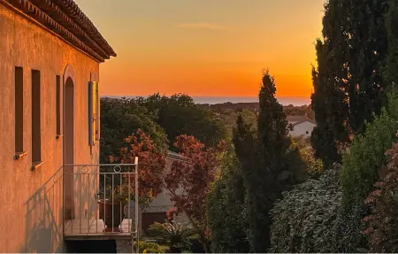 Maison avec piscine et vue mer sur le Cap Sicié : photo 13