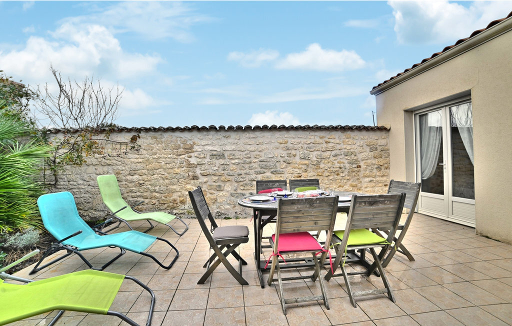 Maison 85 m² jardin clôturé à Saint-Pierre-d'Oléron - Photo 2