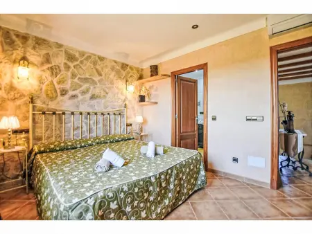 Villa Gamundi, 5 chambres avec piscine à Muro : photo 17