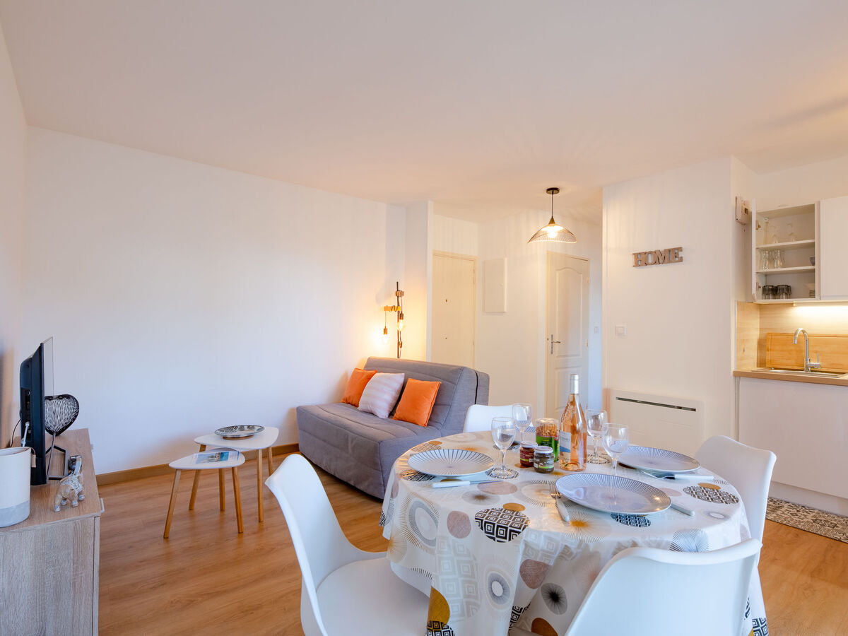 Appartement 2 pièces rénové 2023 à Fréjus, 150 m mer - Photo 8