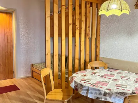 Studio rénové 39m² au pied des pistes avec balcon : photo 4