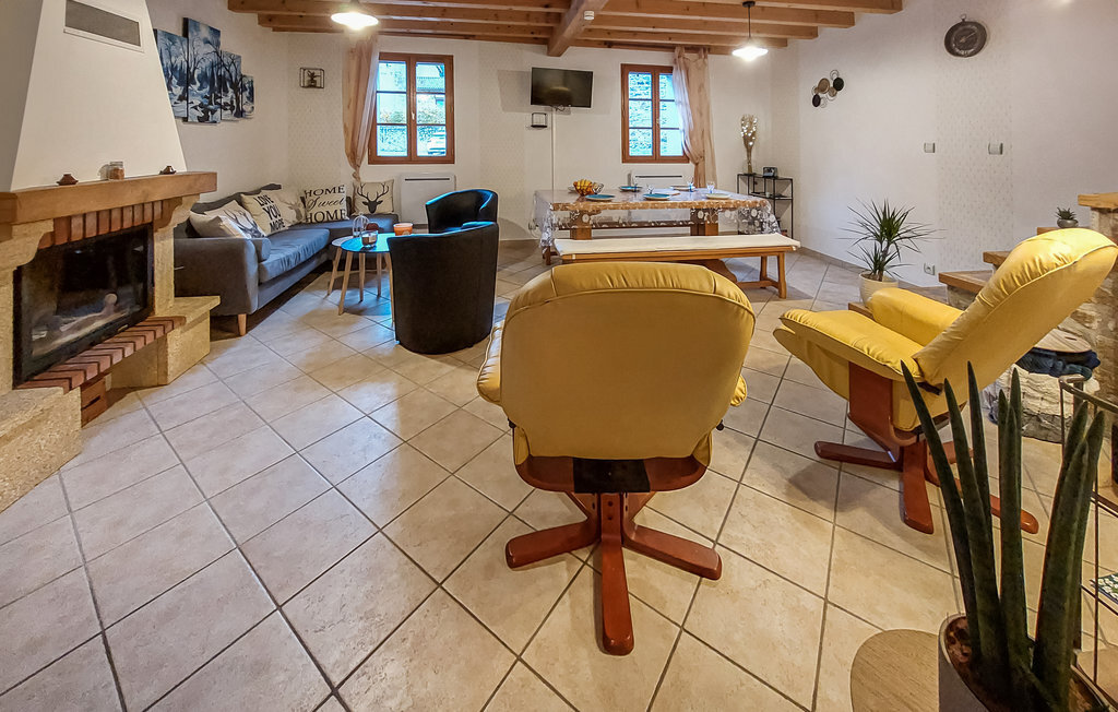 Maison pierre 7 personnes à Saint-Vert, terrasses et barbecue - Photo 5