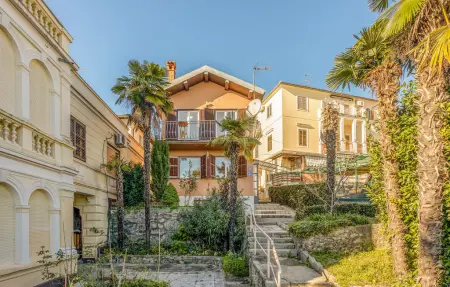 Location maison à Opatija
