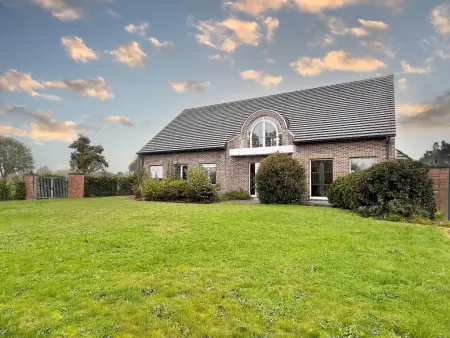 Location maison à Zingem, Belle maison de campagne dans les Ardennes