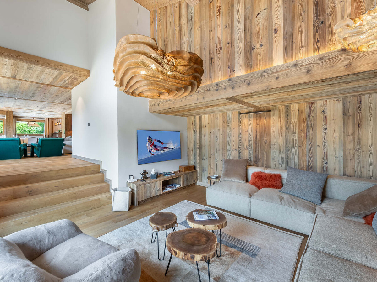 Chalet de luxe avec piscine et espace jeux, proche centre de Megève - Photo 3