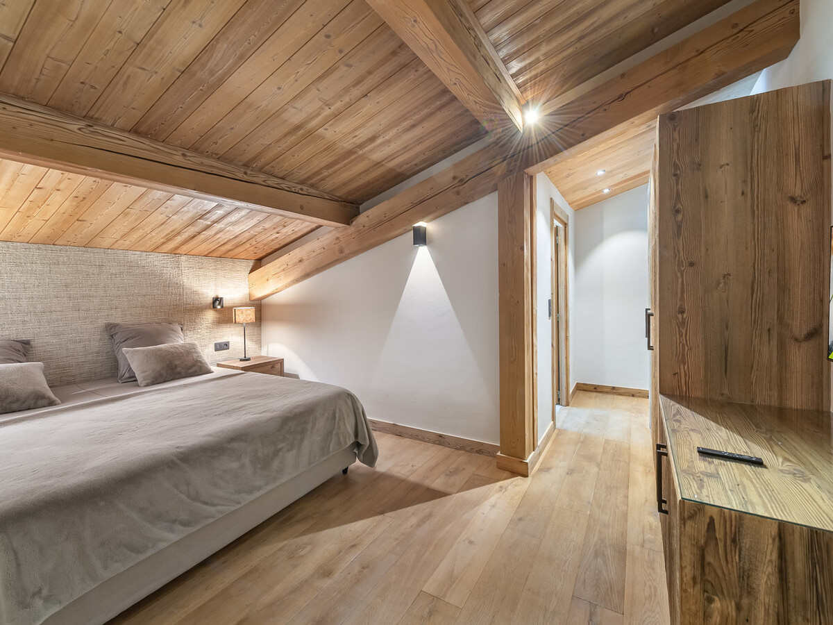 Chalet de luxe avec piscine et espace jeux, proche centre de Megève - Photo 12