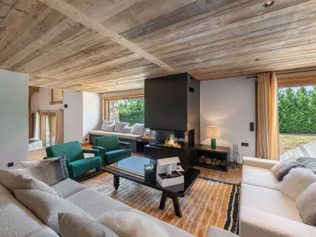 Chalet de luxe avec piscine et espace jeux, proche centre de Megève