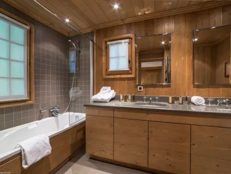 Chalet Luxueux Courchevel, 6 Chambres en Suite, Skis aux Pieds : photo 6