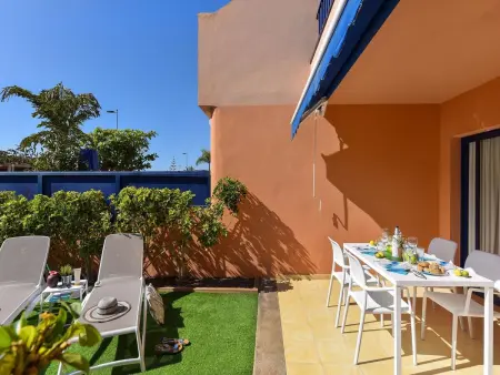 Bungalow Meloneras Bahía 10HH – piscine et plage à pied : photo 27