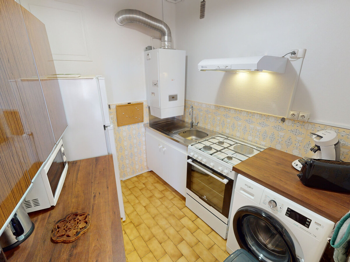 Appartement climatisé 42m² avec balcon, centre Menton - Photo 3