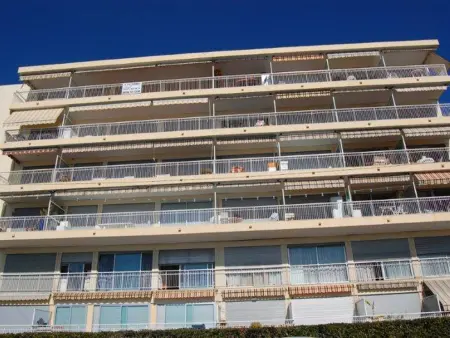 Studio climatisé face mer à Menton, terrasse et Wi-Fi : photo 15