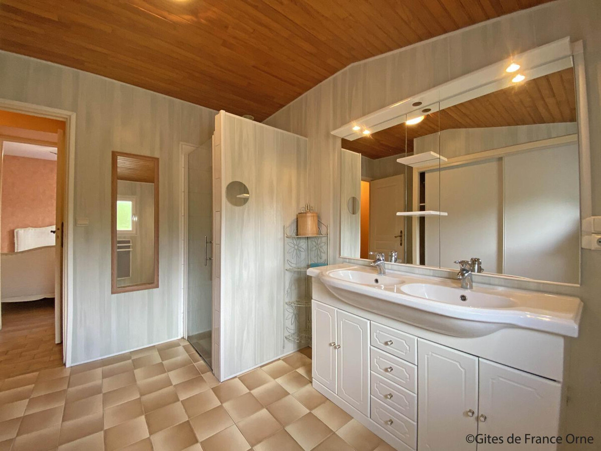 Gîte en granit 4 pers., jardin clos 600 m², tout inclus - Photo 13