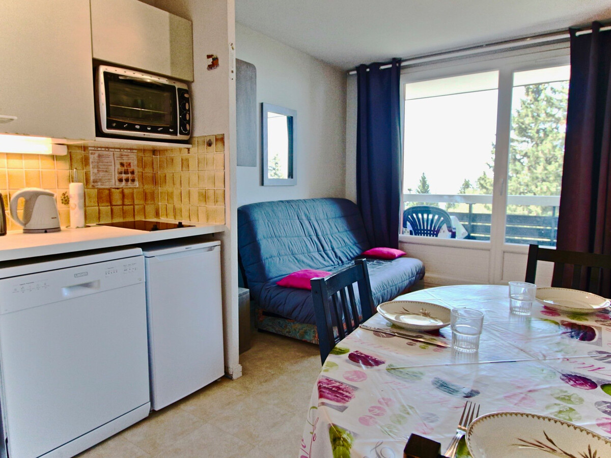 Studio cabine 24m² balcon Sud-Ouest à Chamrousse - Photo 2