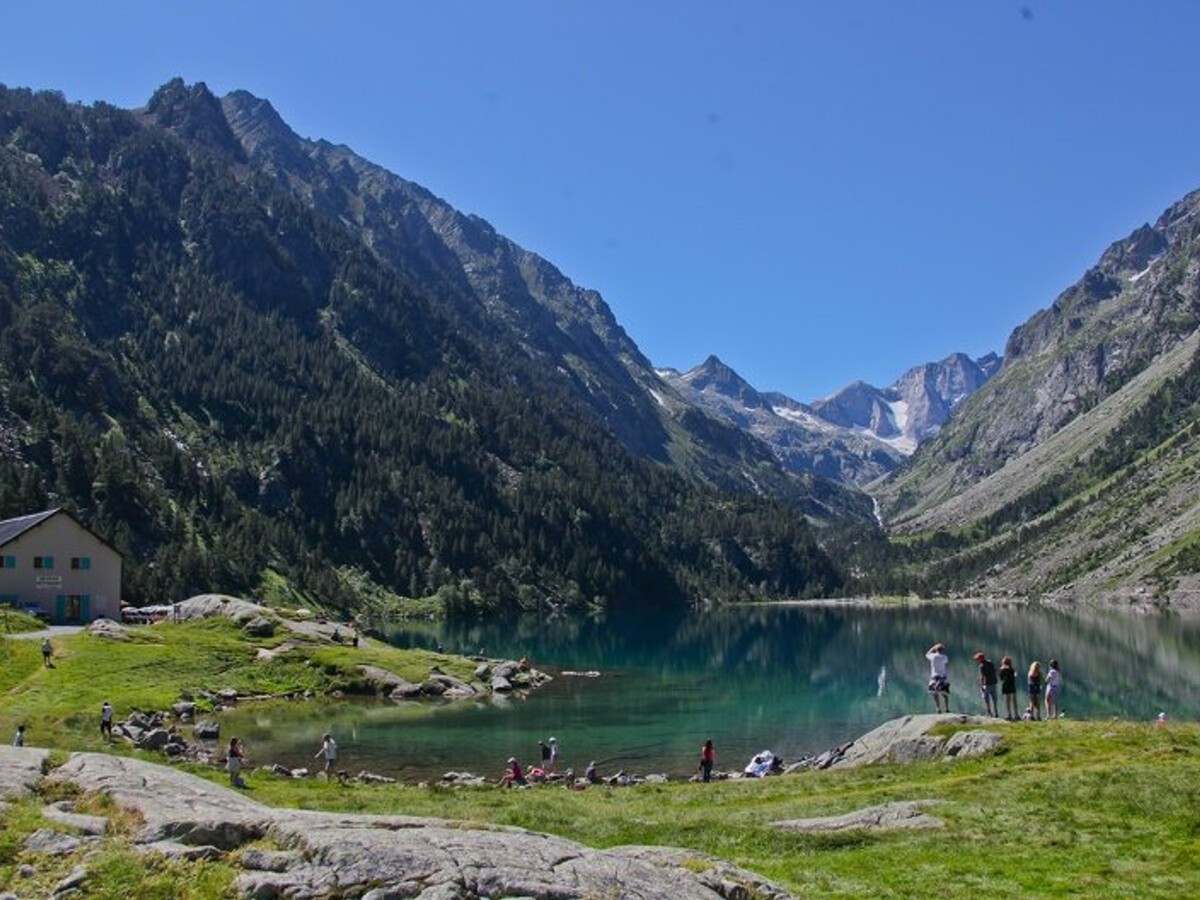 T2 rénové face aux thermes César à Cauterets - Photo 14