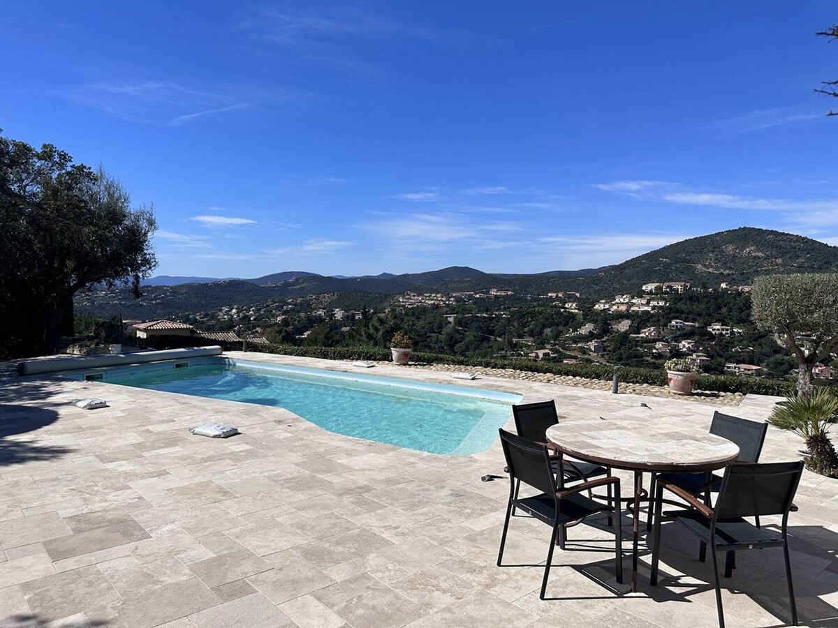 Villa provençale 5 chambres piscine, vue baie St-Tropez - Photo 1
