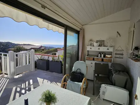 Maison mitoyenne T3 avec piscine, clim, parking, animaux acceptés - Photo 6