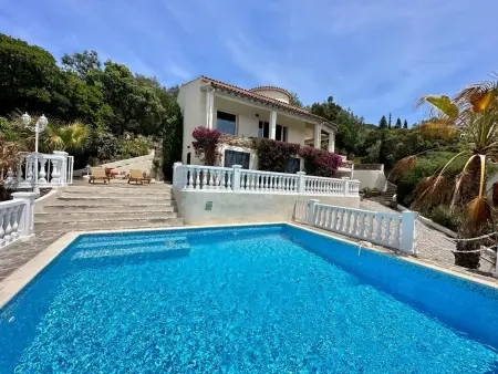 Villa moderne 6 CH pour 12 avec piscine privée, clim et parking aux Issambres - Photo 27