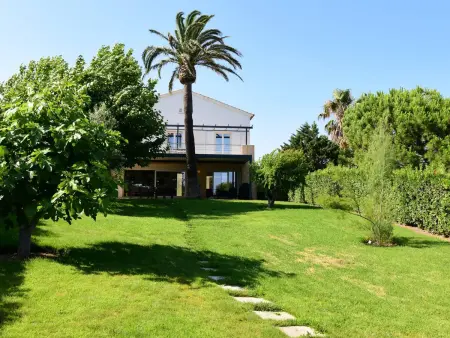 Villa pieds dans l'eau pour 10 personnes avec piscine, clim et Wi-Fi - Photo 2