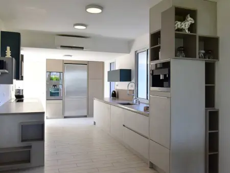 Villa pieds dans l'eau pour 10 personnes avec piscine, clim et Wi-Fi - Photo 6