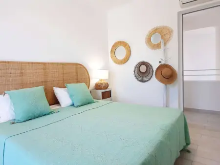 Villa pieds dans l'eau pour 10 personnes avec piscine, clim et Wi-Fi - Photo 12