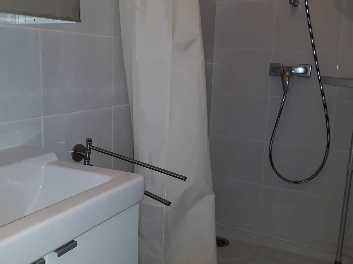 Villa 8 pers, 3 chambres, jardin et vue mer aux Issambres - Photo 6