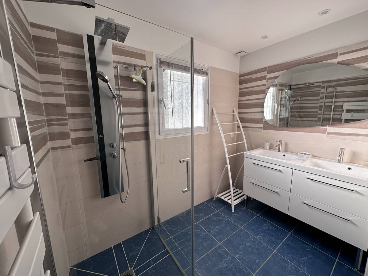 Villa 4 chambres piscine & vue mer aux Issambres - Photo 15