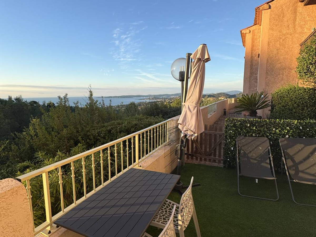 T2 35 m² face à St-Tropez, piscine et terrasse - Photo 16