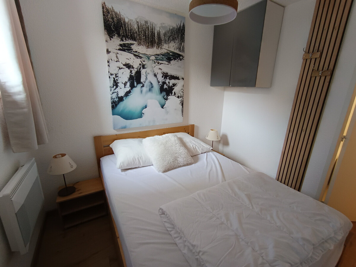 Appartement rénové plein sud aux pieds des pistes - Photo 7
