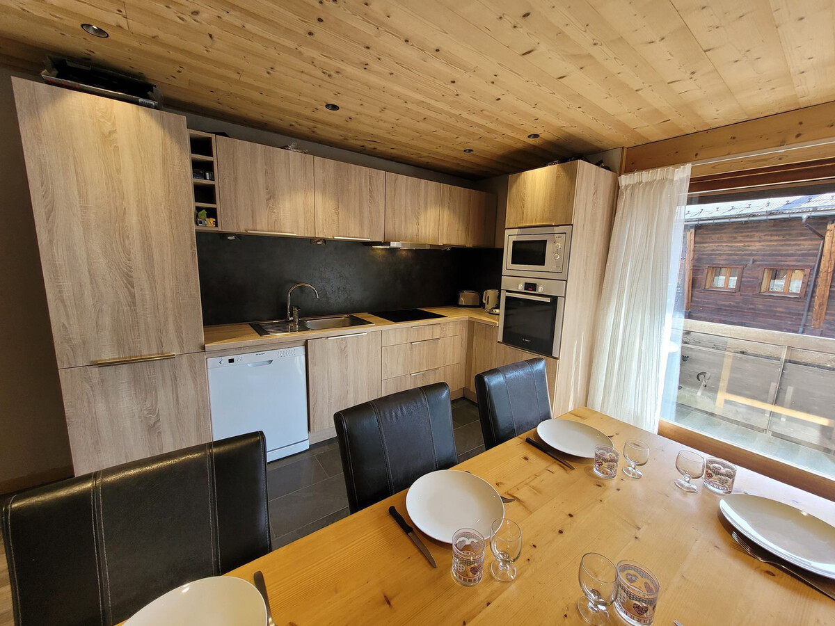 Appartement 3 chambres aux Gets, face aux pistes avec balcon - Photo 4